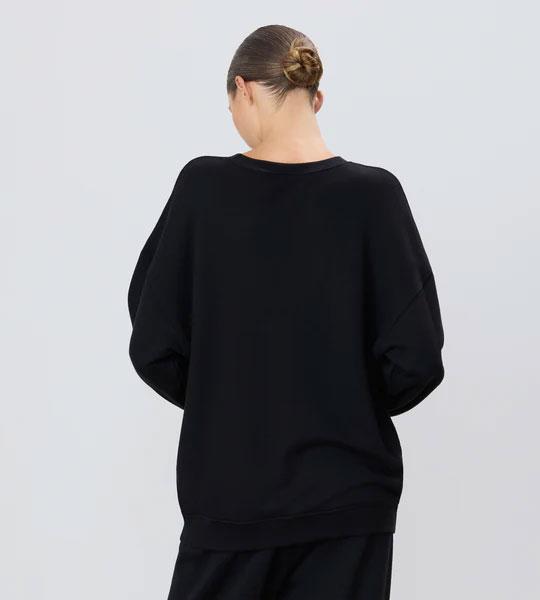 OVERSIZED CREWNECK SWEATSHIRT